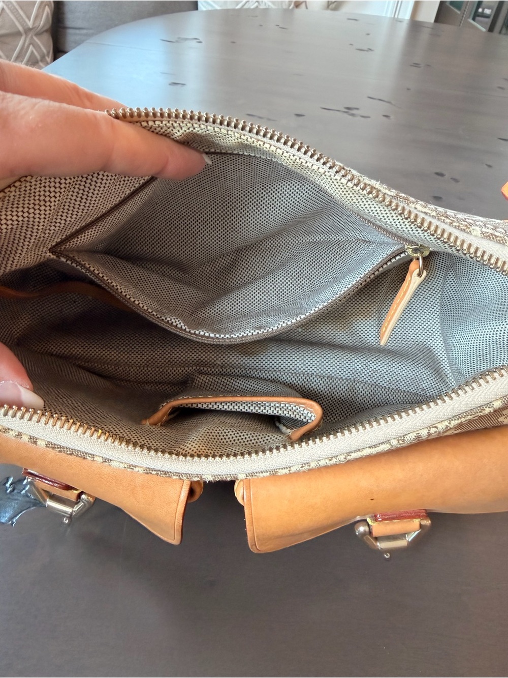 Vintage Dooney & Bourke Brown & Tan Monogram Bag - Picture 9 of 10